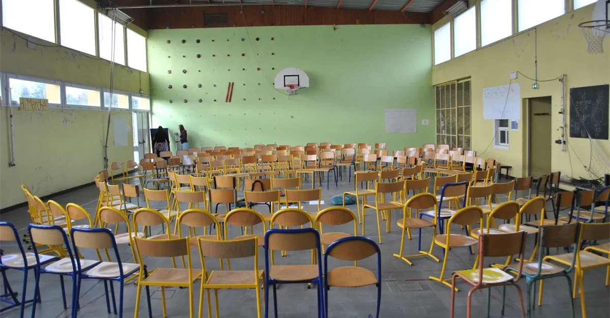 منتدى مفتوح للشباب